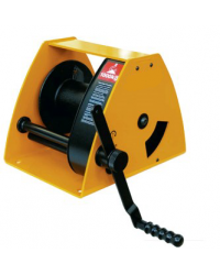 Manual lifting winches